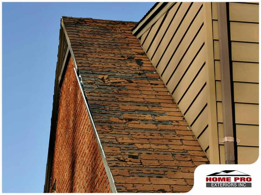 Factors That Affect the Aging of Asphalt Shingle Roofs